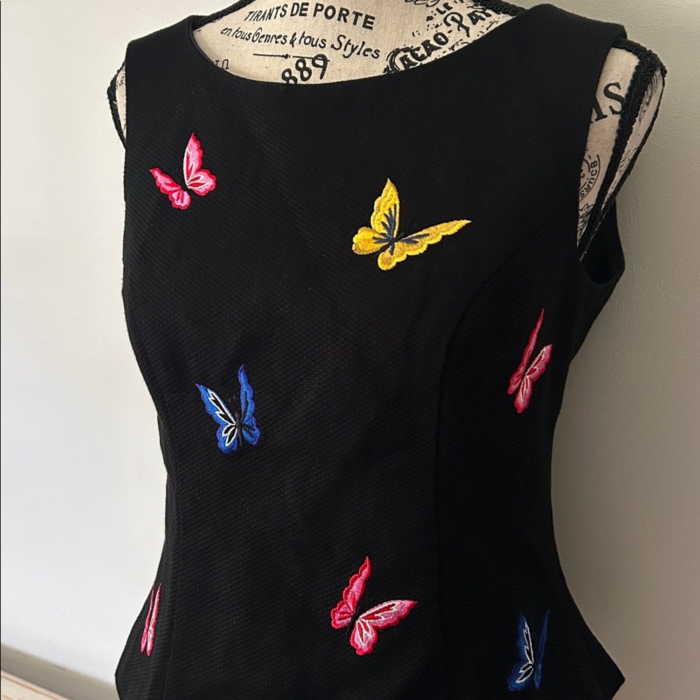 Vintage Jessica Howard Embroidered Butterfly Button Back Top Women's size 6 - Picture 3 of 7